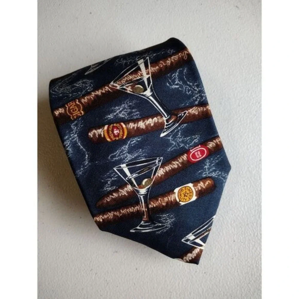 Embassy Row Mens Silk Tie Navy Blue Cigar Martini Print Hand Sewn USA‎